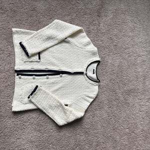 Talbots Ivory Tweed Fringe Pearl Button Cardigan Sweater jacket